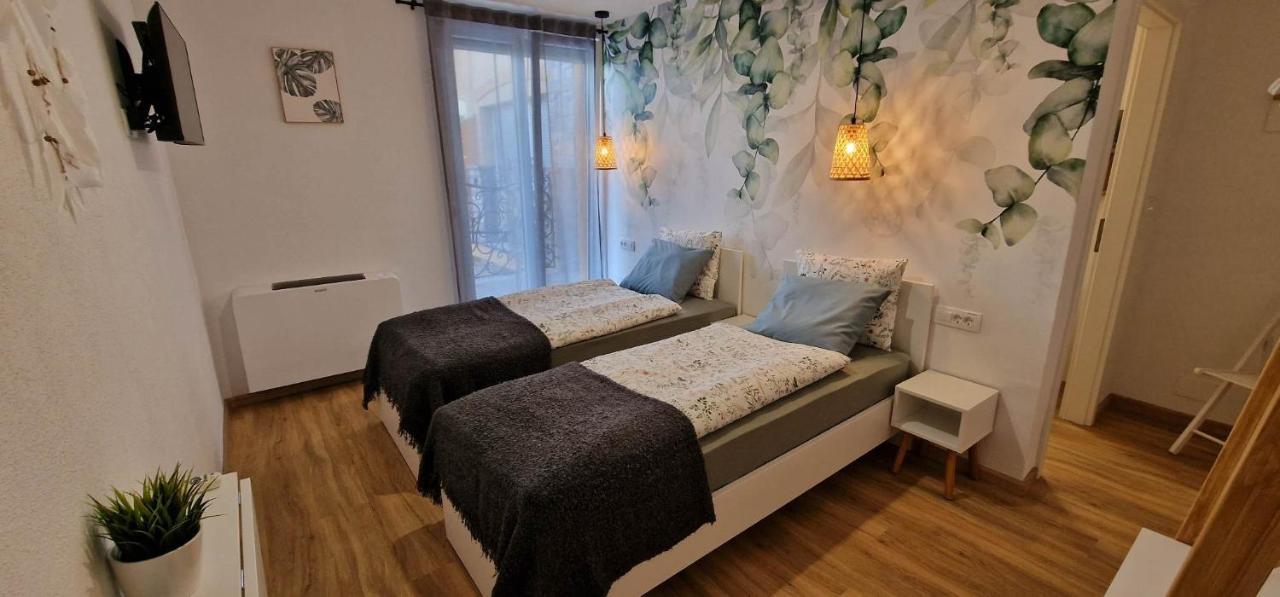 Hotel Samarin Črnomelj Zewnętrze zdjęcie