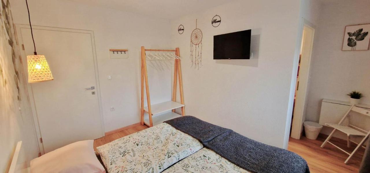 Hotel Samarin Črnomelj Zewnętrze zdjęcie